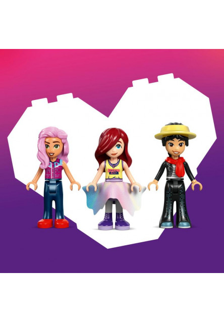 Módna prehliadka v mestečku Heartlake