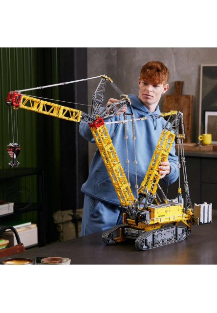 Pásový žeriav Liebherr LR 13000