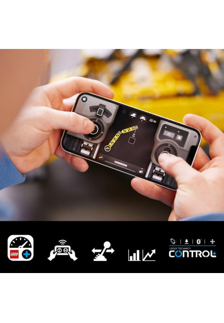 Pásový žeriav Liebherr LR 13000