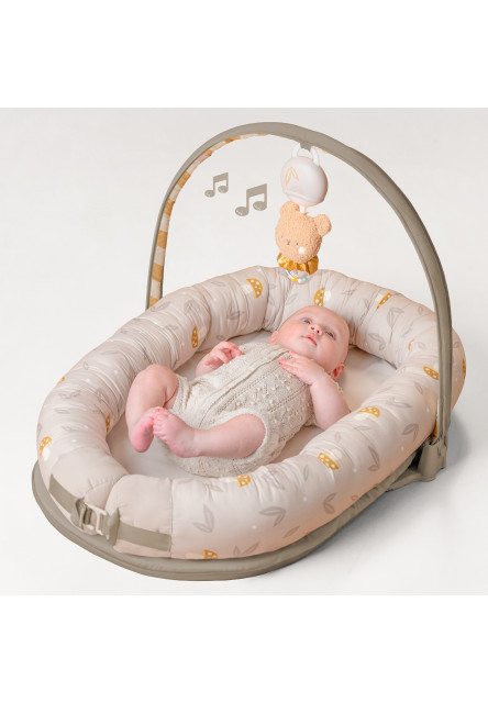 Hniezdo pre bábätko s hrazdou Little Explorer