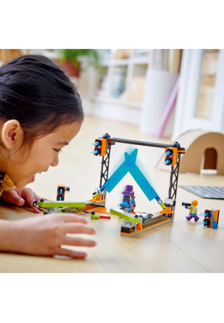 Kaskadérska výzva s čepeľami