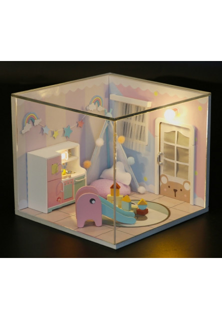 miniatúra domčeka Dúhový dom