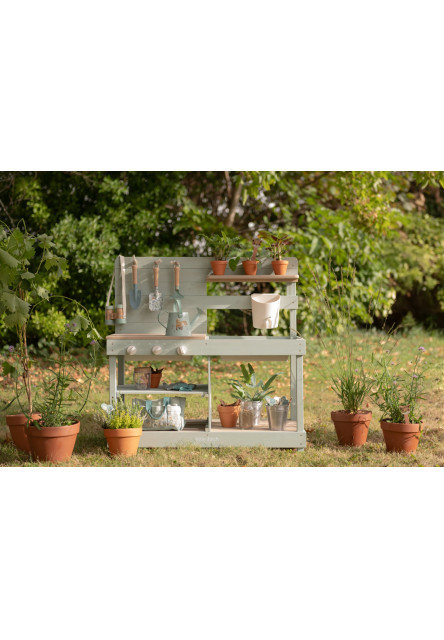 Kuchynka vonkajšia drevená