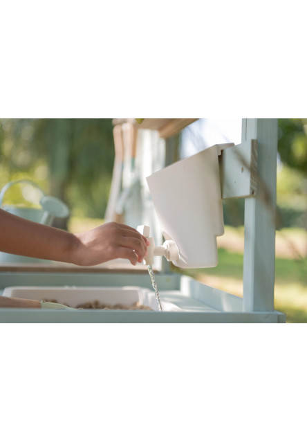 Kuchynka vonkajšia drevená