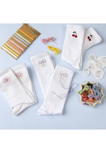 Kreatívna sada Vyšívanie ponožiek