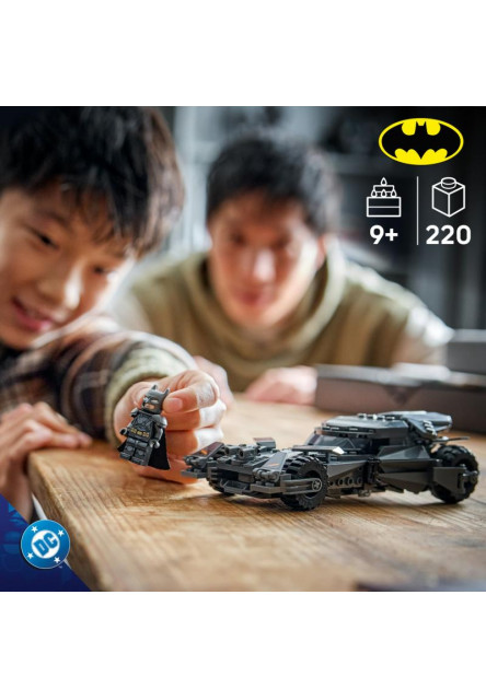 Batman vs. Superman™ Batmobil