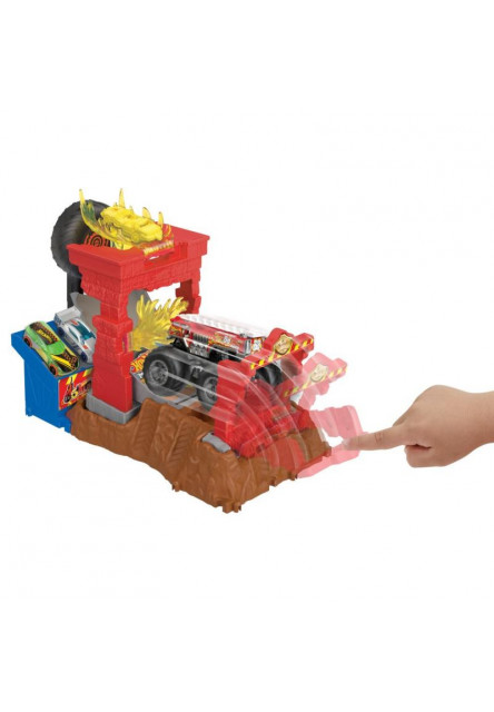 HW MONSTER TRUCKS ARÉNA: ZÁVODNÁ VÝZVA HERNÝ SET ASST