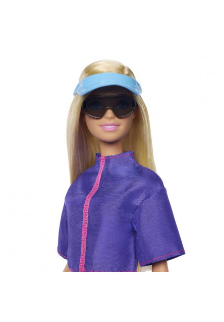 Barbie bábika na výlete so psíkom