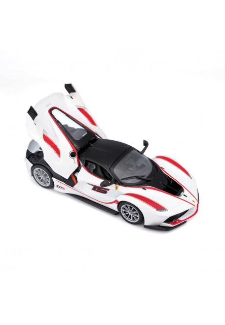 Bburago - RACING, FERRARI FXX K, biela, 1:24