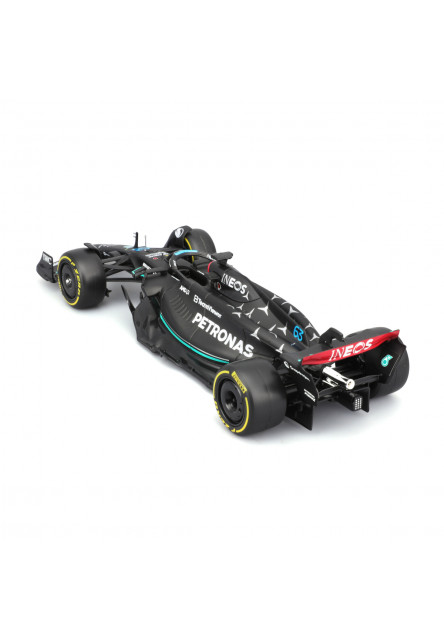 Bburago – RACE Formula F1 s figúrkou jazdca, Mercedes-AMG W14 E Performance (2023) #63 Russell, 1:24