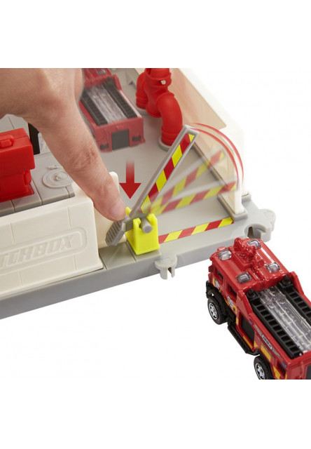 MB ACTION NAJLEPŠÍ ŠOFÉR HERNÝ SET SO ZVUKMI ASST