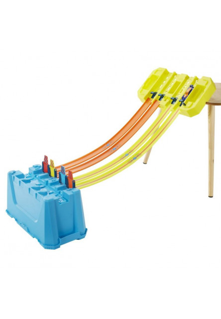 HW TRACK BUILDER BOX ASST