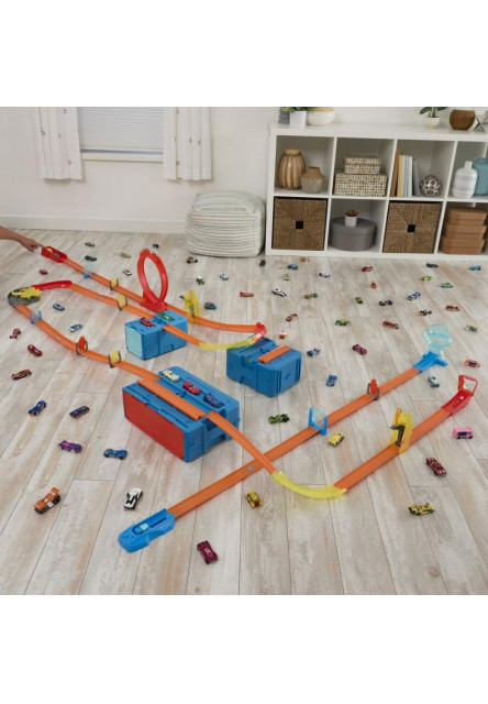 HW TRACK BUILDER BOX ASST