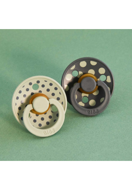 BIBS STUDIO Colour Polka cumlíky z prírodného kaučuku 2ks - veľkosť 2 (Baby Pink / Mocha)