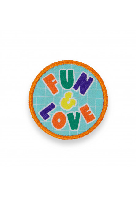 KiETLA nášivky na suchý zips (Typo)