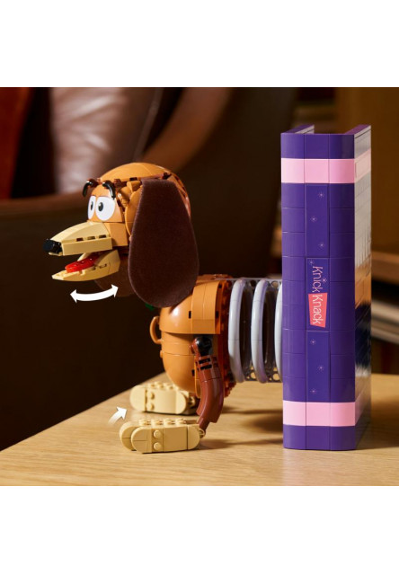 Knižné zarážky: Pes Slinky z Toy Story