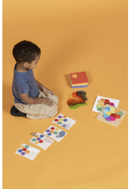 Play and Learn box Farby