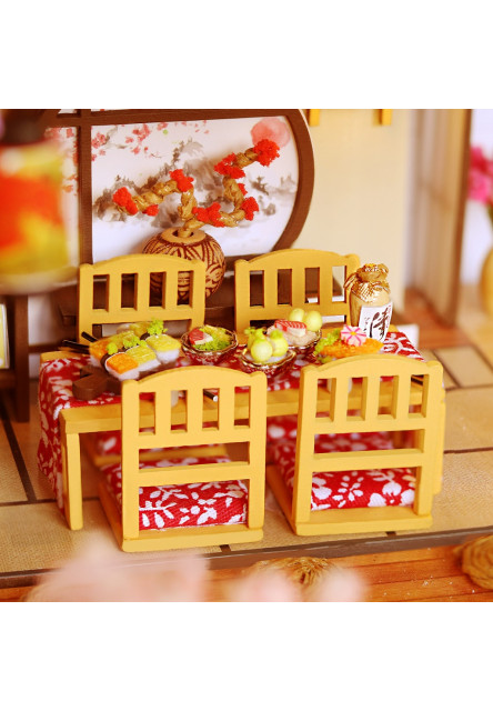 Miniatúra domčeka Honosná sakurová vila