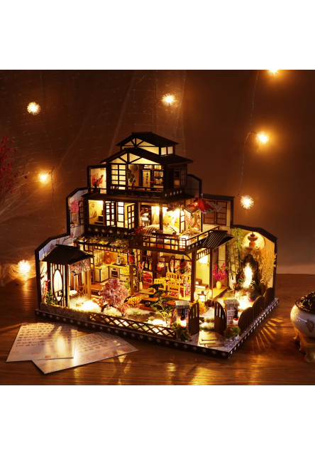 Miniatúra domčeka Honosná sakurová vila