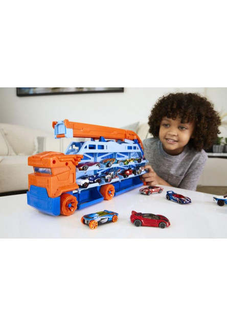 Hot Wheels ťahač s vysokou dráhou  
