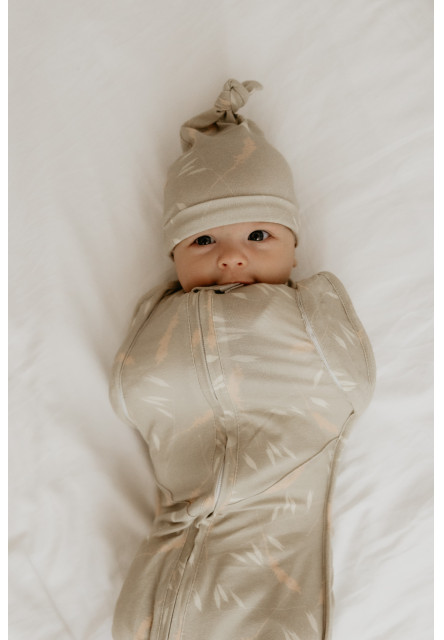 Zavinovačka Sleepee Second Step Swaddle s čepičkou zdarma Meadow