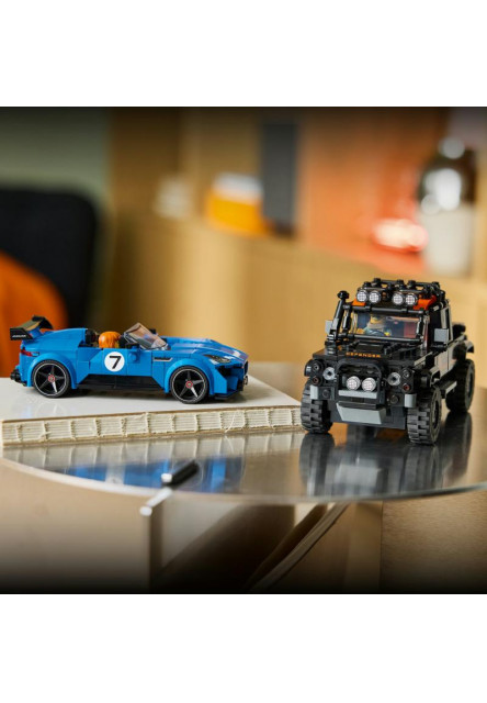 Jaguar Project 7 a Land Rover Defender
