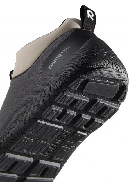 Detské barefoot topánky s membránou Reima Sankari - Soft black