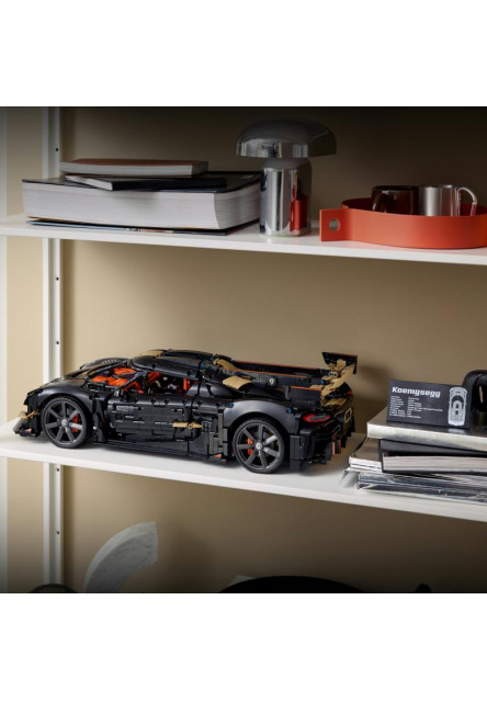 Megacar Koenigsegg Sadair's Spear
