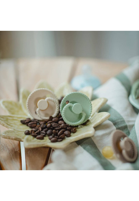 Dvojbalenie cumlíkov frigg mini mocha iced mocha/ matcha latte, 6-18m, kaučuk
