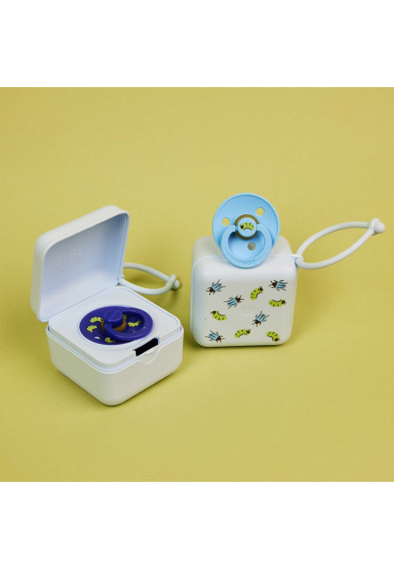 BIBS STUDIO Krabička na cumlíky (Caterpillar Beetle Mix Baby Blue)
