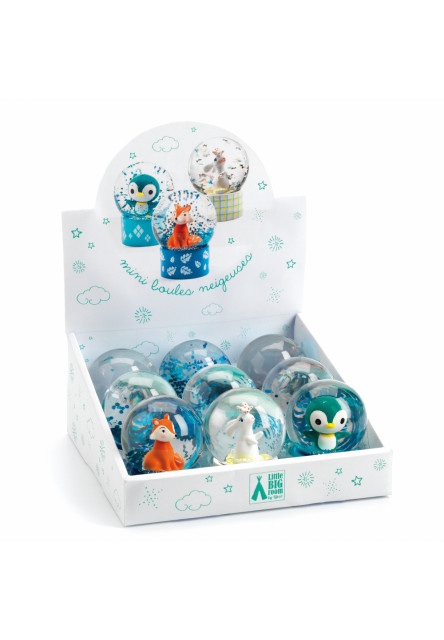 ENG 9 snowglobes display - So wild DJECO